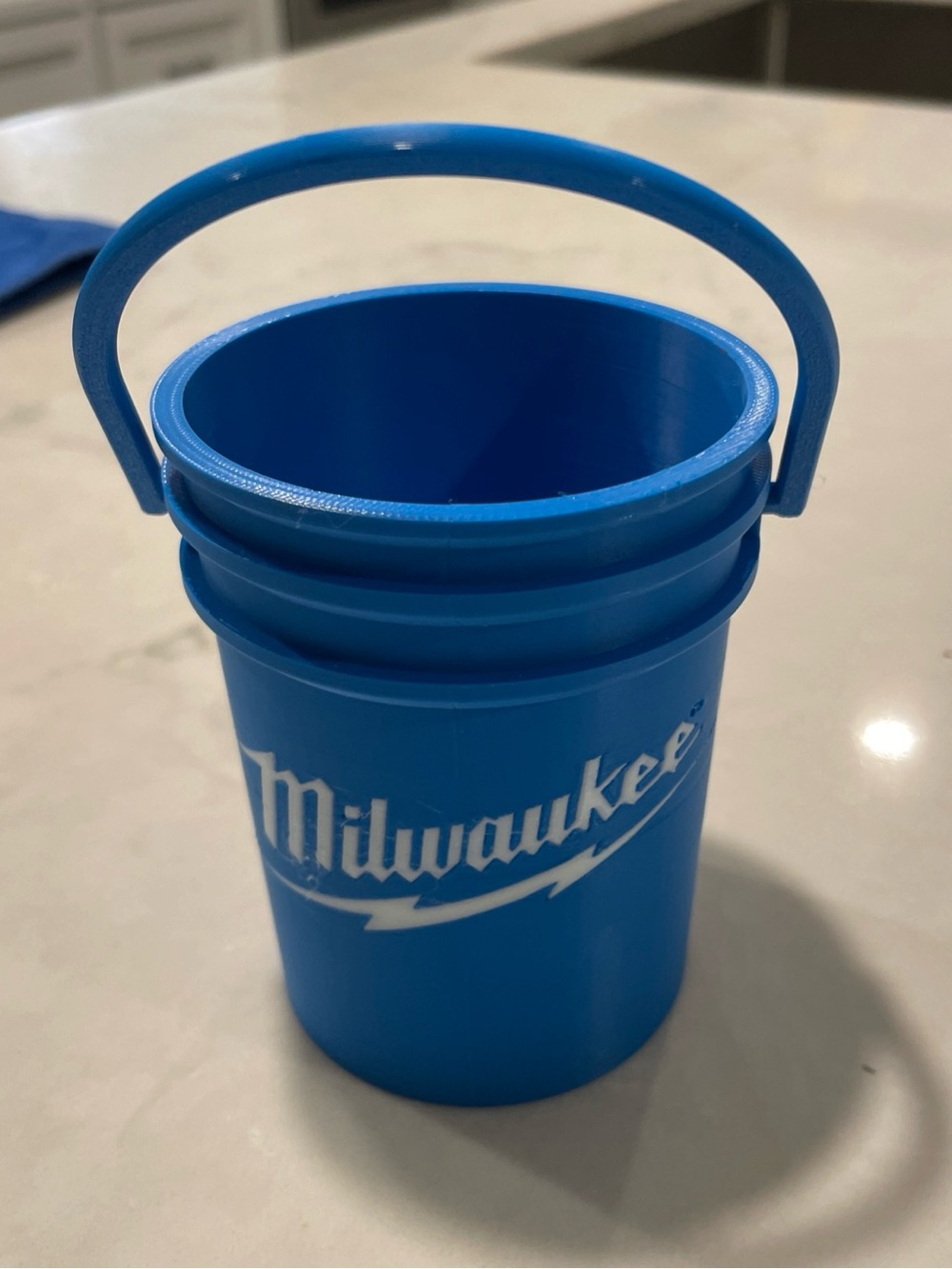 Milwaukee Blue Plastic Utility Bucket - Compact Handle Organizer
